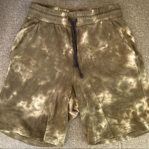 Men’s tie dye shorts